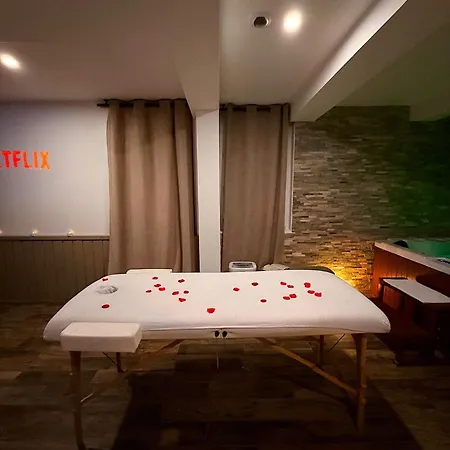 L'evasion Etoilee - Jacuzzi Sauna Hammam Bray-sur-Somme