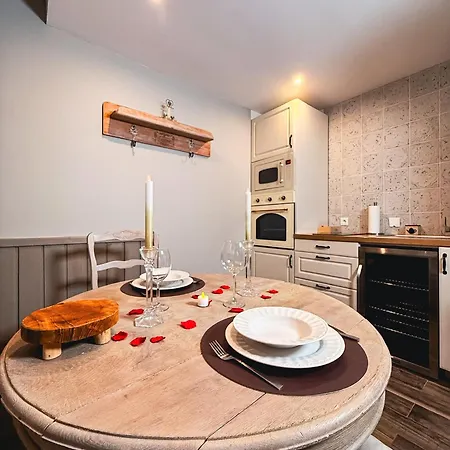 L'evasion Etoilee - Jacuzzi Sauna Hammam